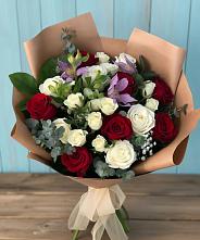 Букет цветов из:  Розы и Альстромерии в Победе