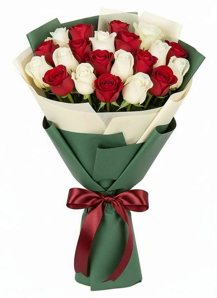 Букет Микс из красных и белых роз в Победе